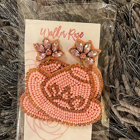 🆕🌿🩷WALKER ROSE: Pink Bead & Crystal Hat Earrings - Picture 9 of 11